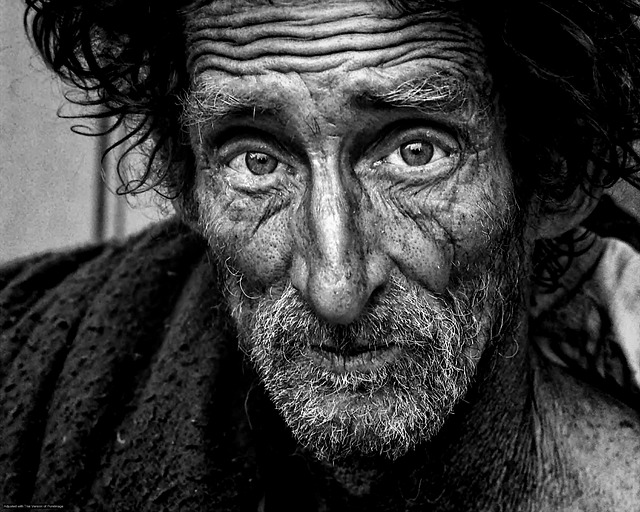 Artículo 633  Código Civil Título II: De la donación, Capítulo II: De las personas que pueden hacer o recibir donaciones